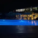 Tropic 3*