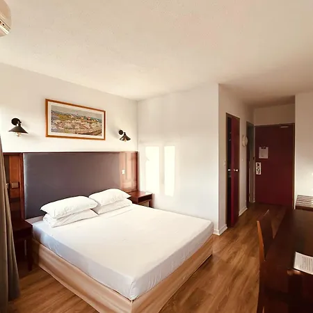Hotel Tropic