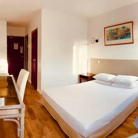 Hotel Tropic 3*