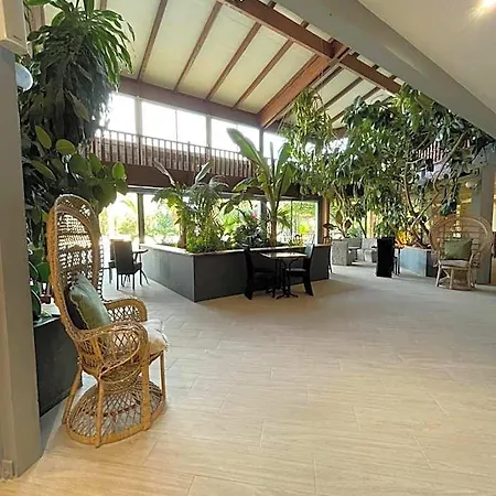 Tropic Hotel 3*
