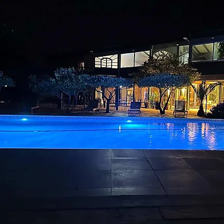 Hotel Tropic